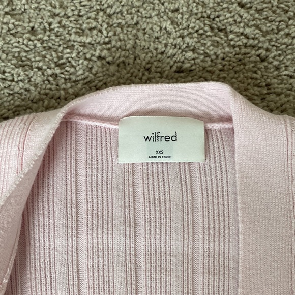 Aritzia Wilfred
Thais Cardigan Plunge Front Cardigan XXS - Picture 2 of 5